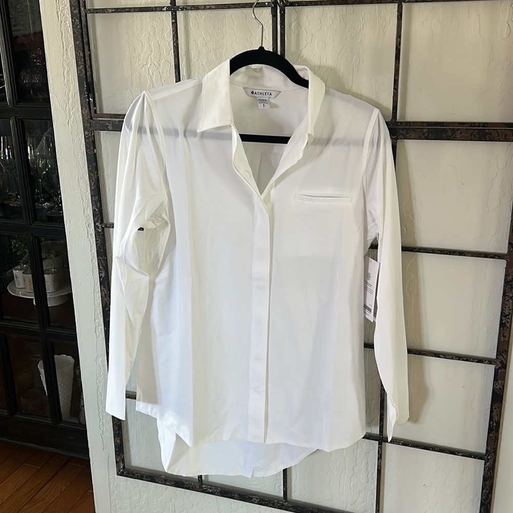Athleta women’s white button up